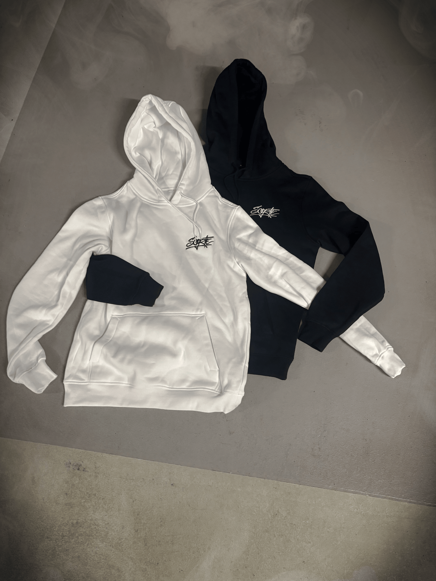 Sakura Hoodie - WIT